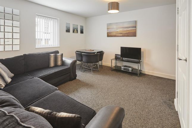 Studio for sale in Stone Row, Saltburn-By-The-Sea