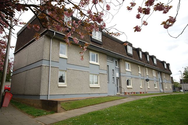 2-bed flat on Johnston Gardens West, Aberdeen, £695/mo