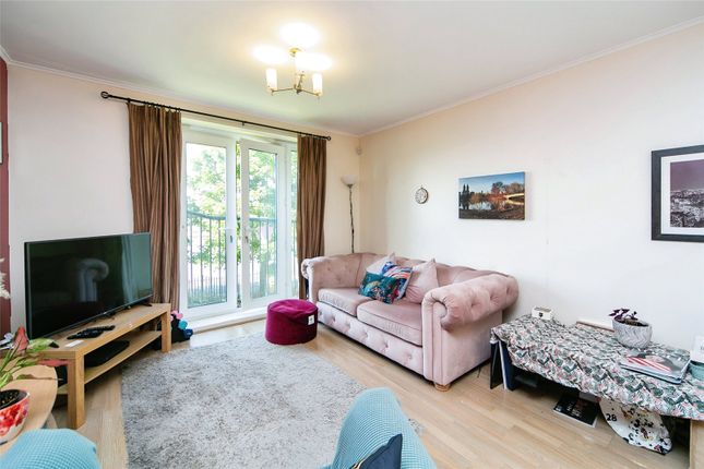Flat for sale in Quebec Quay, Liverpool, Merseyside