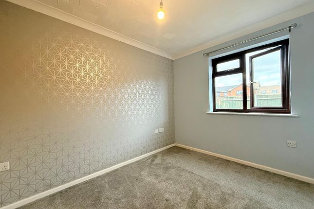 42, Covent Garden Road, Great Yarmouth photo 3