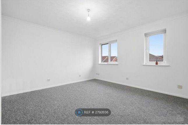 Portman Drive, Billericay photo 3