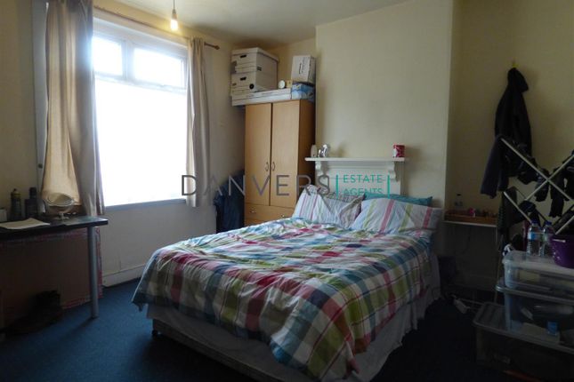 Terraced house to rent in Grasmere Street, Leicester