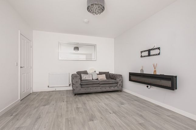 11, Blackhill Brae, Cowdenbeath photo 4