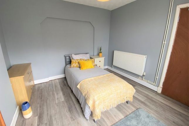 Room 3 34, North End, Cambridgeshire photo 4