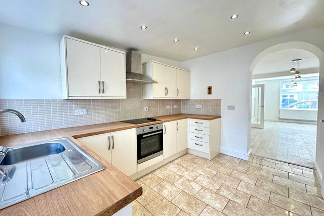 16 South Terrace, Merthyr Tydfil photo 4