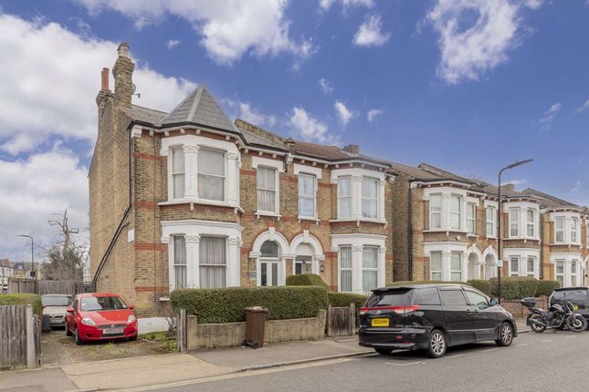 Thumbnail Property for sale in St. Andrew's Grove, London
