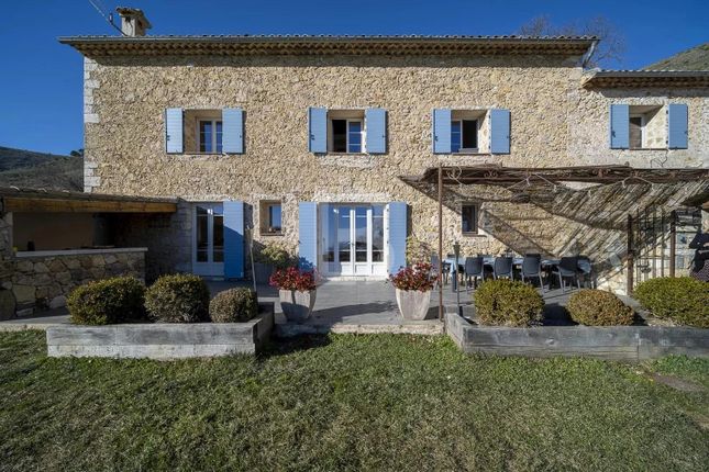 Country house for sale in Tourrettes-Sur-Loup, 06140, France