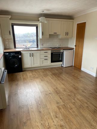 29, Thornlaw Road, London photo 5