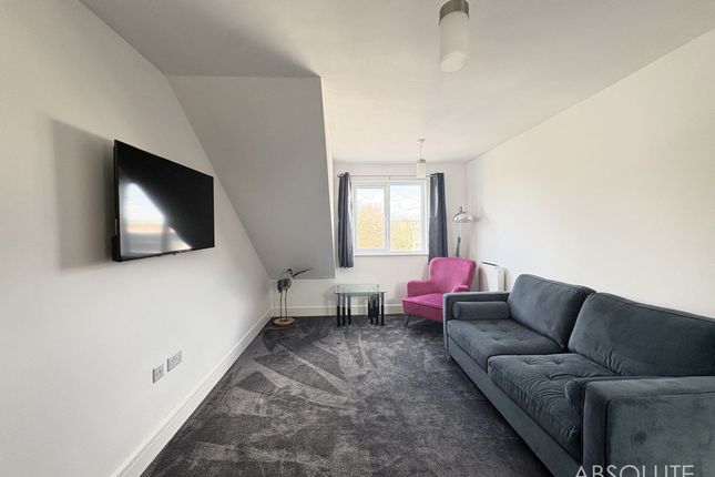 7a Cliff Park Avenue, Paignton photo 3