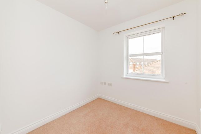 8413984-Interior02-800.Jpg