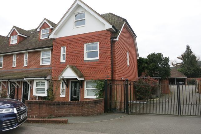 Thumbnail End terrace house to rent in Horsham Road, Dorking