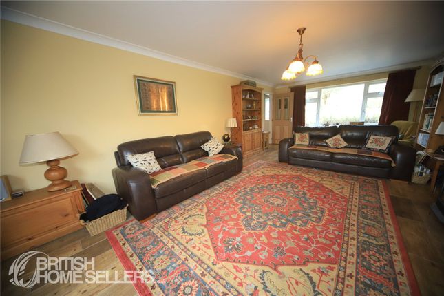 21, Willoughby Drive, Oakham photo 2