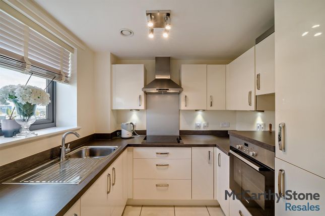 23 Hamilton House, Charlton Boulevard, Bristol photo 4