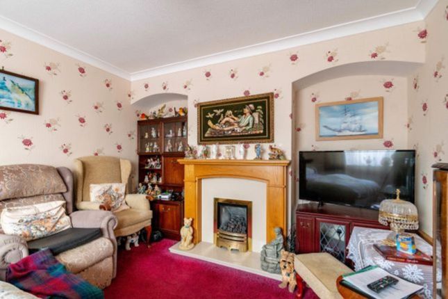31, St. Georges Road, Stourbridge photo 2