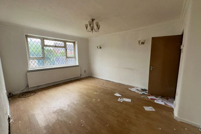 86, Castleway, Manchester photo 3