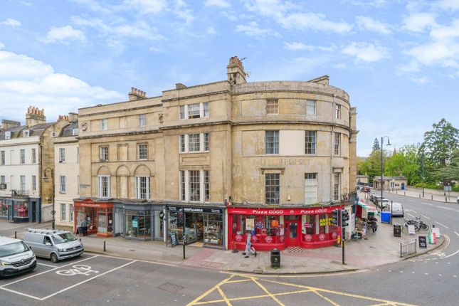 Flat for sale in Cleveland Place East, Bath, Somerset