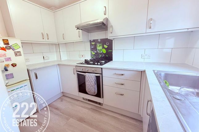 23, Shorwell Close, Warrington photo 3