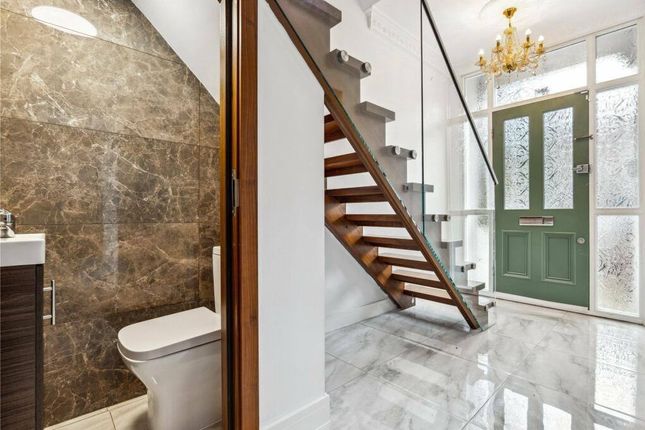 57 Abdale Road, London photo 2