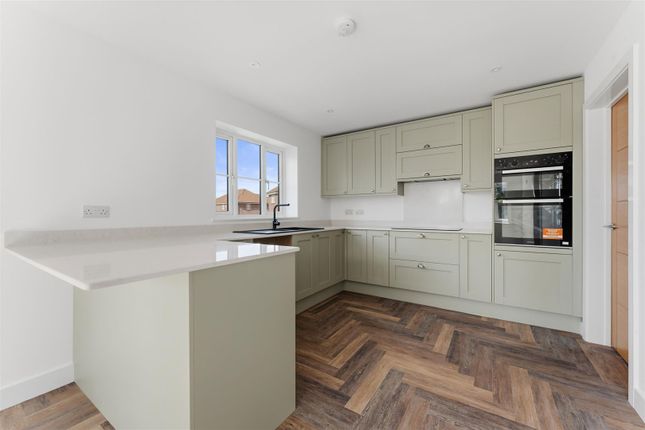 2, Foster Way, Kettering photo 2