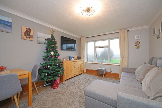 Flat 14, Riversmead Waveney Grove, Newcastle photo 2