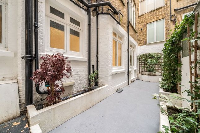 Flat 1, 77, Queen's Gate, London photo 3