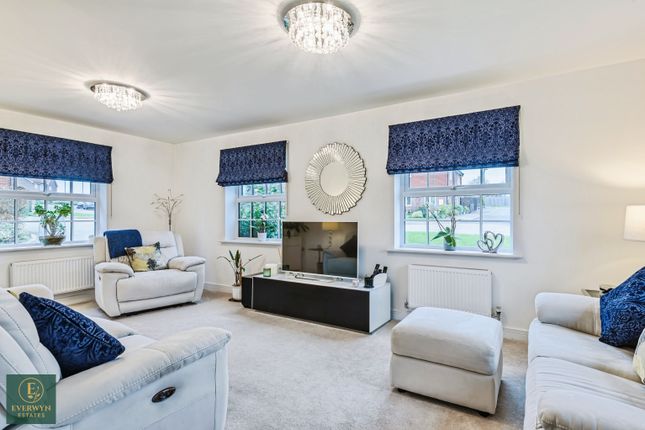 HENSHAW, Henshaw Way, Billingshurst photo 3