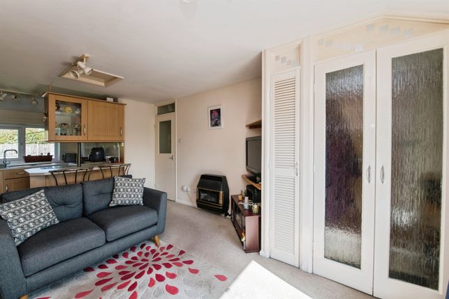 22, Antonine Crescent, Exeter photo 4