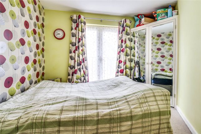 Flat for sale in Pierrefitte Way, Braintree