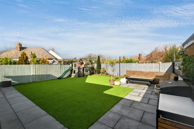 22, Coppice Close, Eastbourne photo 4