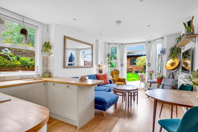 Flat 1, 29, Deronda Road, London photo 2