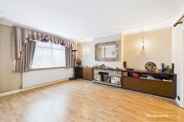 78, Lindsay Drive, Middlesex photo 4