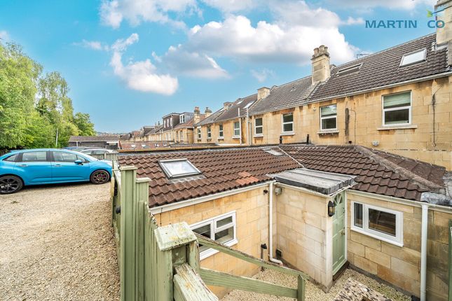 Left hand space, Parking Space, Bath photo 2