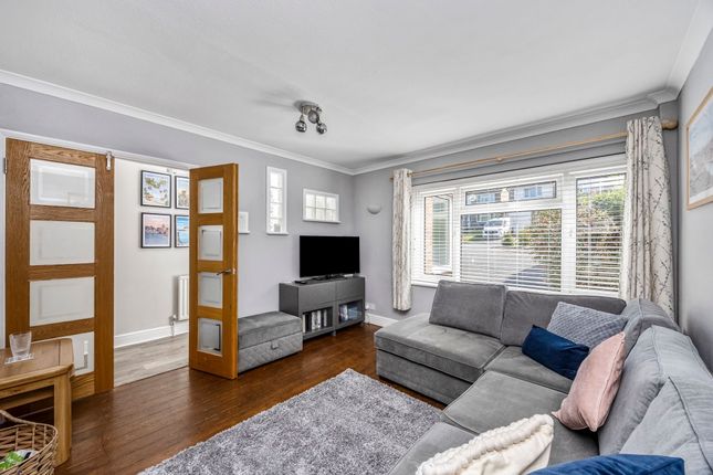 27 St. Richards Road, Crowborough photo 4