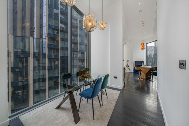 2 UPPER RIVERSIDE, Cutter Lane, London photo 3