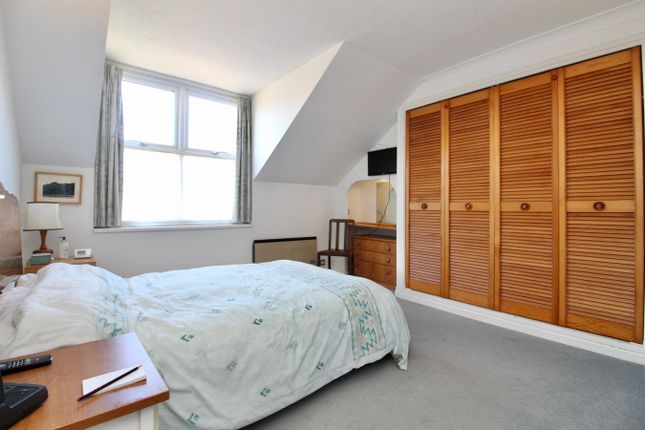5 Hamilton Mews, Gosport Street, Lymington photo 4