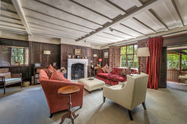 Woodshill House,, Broadford Bridge Road, Pulborough photo 3