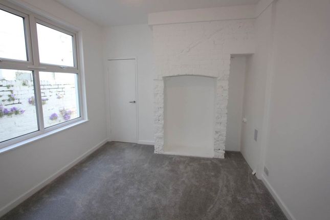 Ground Floor Flat, 45 Broad Street, Barry photo 3