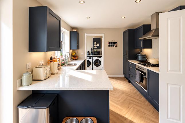 Kingfisher Drive, Lydney photo 3