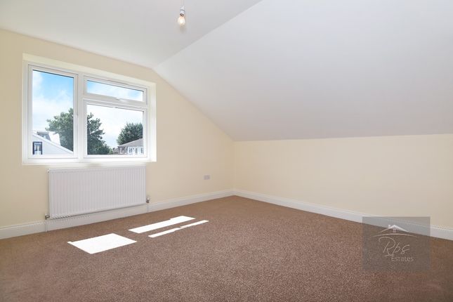 Semi-detached house for sale in Cranford Lane, Hounslow