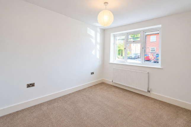 Flat 1, Bromley photo 5