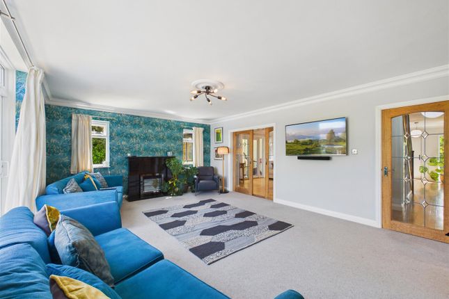 19, Arras Drive, Cottingham photo 4