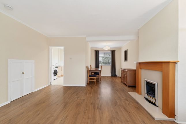 28, Oliphant Crescent, Glasgow photo 3