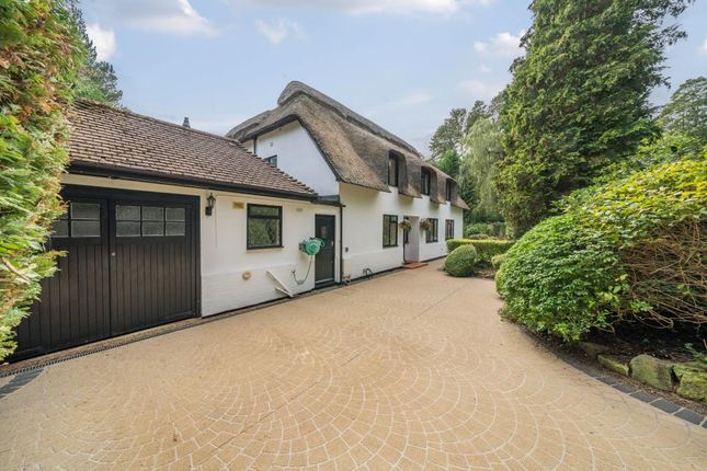 Thumbnail Cottage for sale in Fireball Hill, Sunningdale, Berkshire