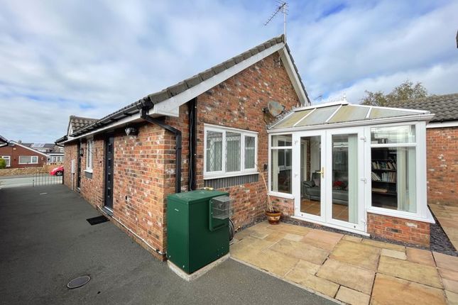 64, Farmside Lane, Biddulph Moor photo 3