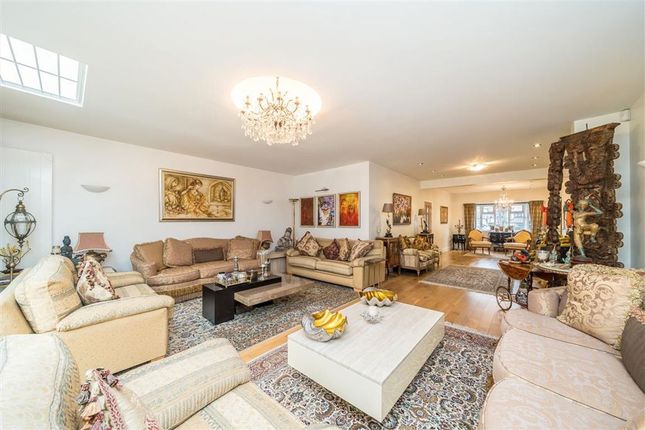 41, North Park, London photo 4