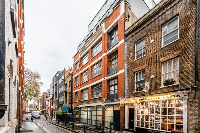 Thumbnail Flat for sale in Hoxton Square, London