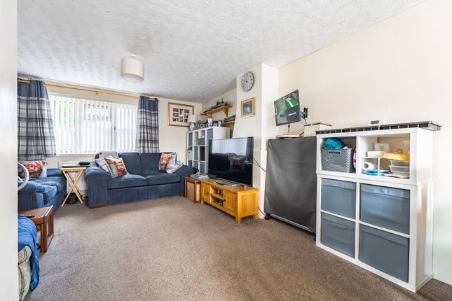 1 Peterhouse Close, Bury St. Edmunds photo 4