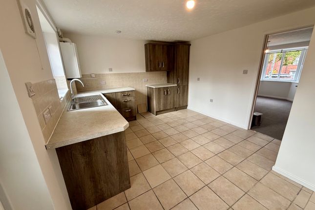 42, Commodore Road, Oulton photo 4