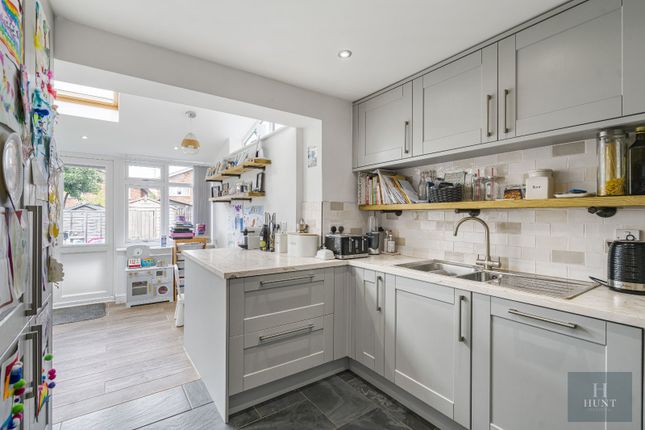 65, Cromwell Avenue, Oxfordshire photo 3
