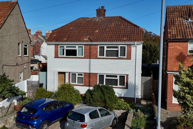 3-bed detached on Newstead Road, Dorset, £395,000